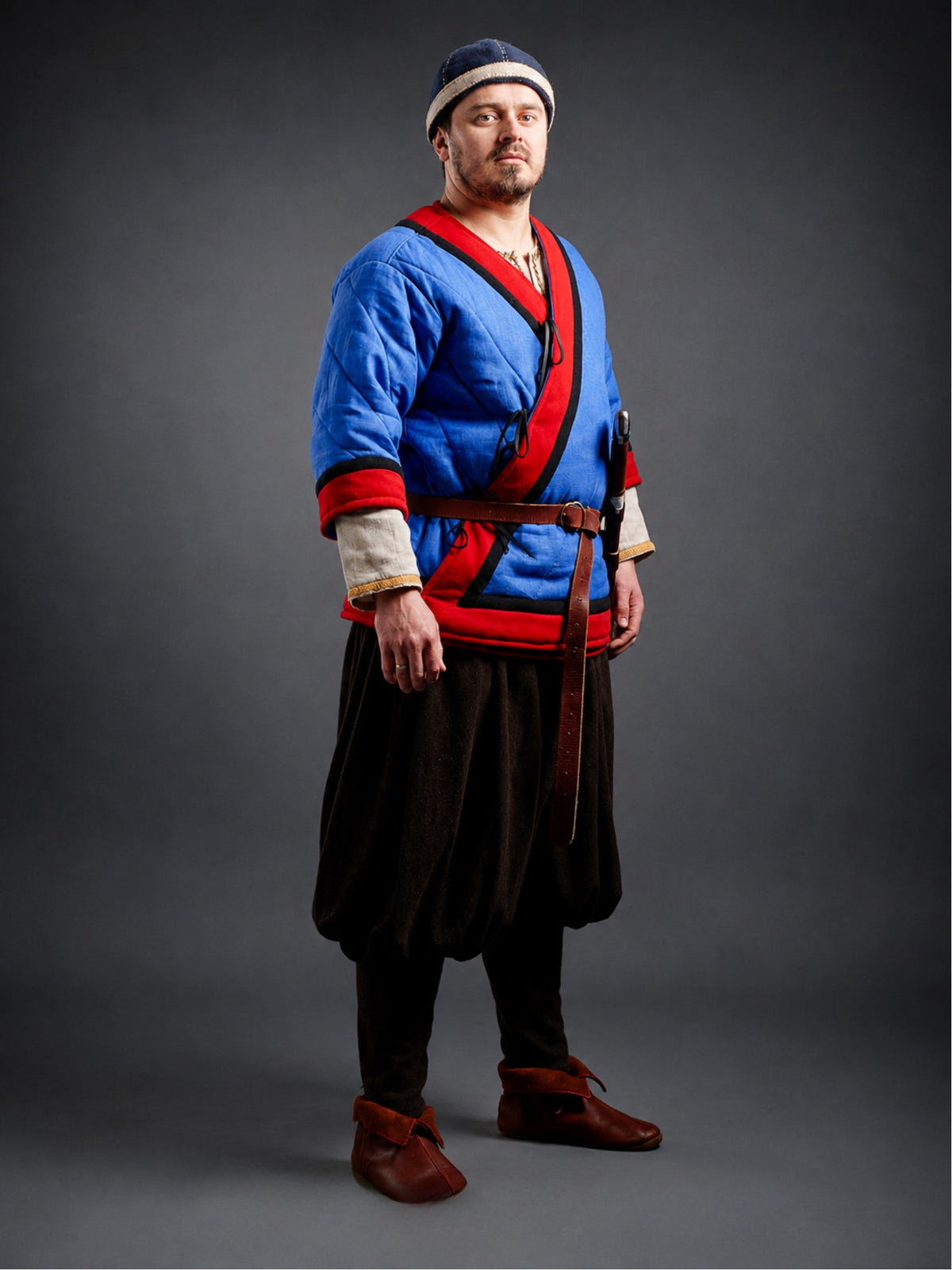Men's Medieval Padded Tunic and Breeches Costume for LARP