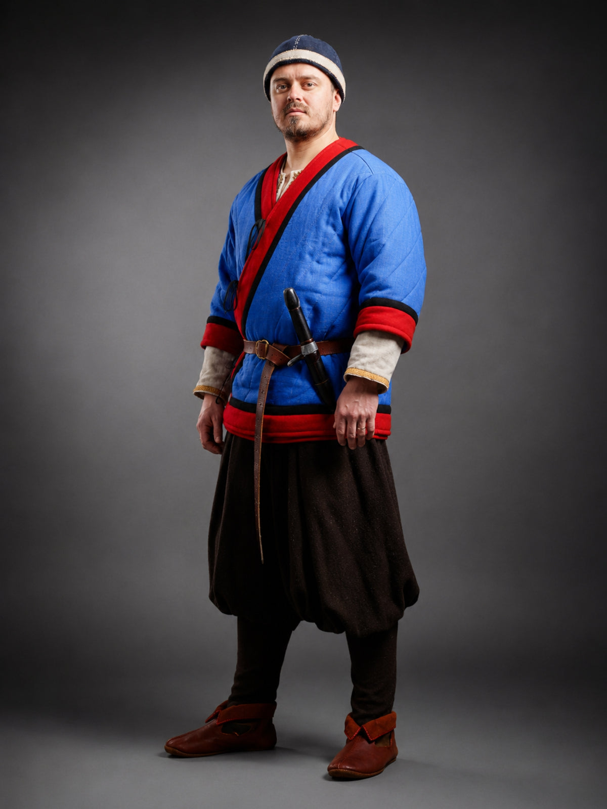 Men's Medieval Padded Tunic and Breeches Costume for LARP