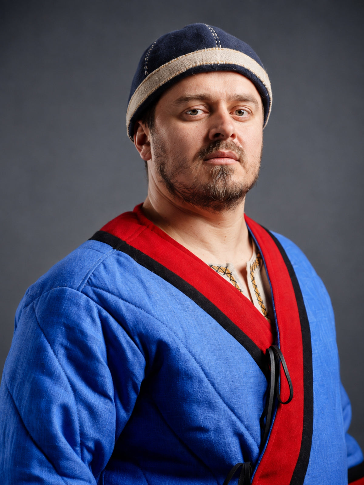 Men's Medieval Padded Tunic and Breeches Costume for LARP